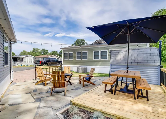 Patio, Pool Access! Coastal Ocean Pines Cottage