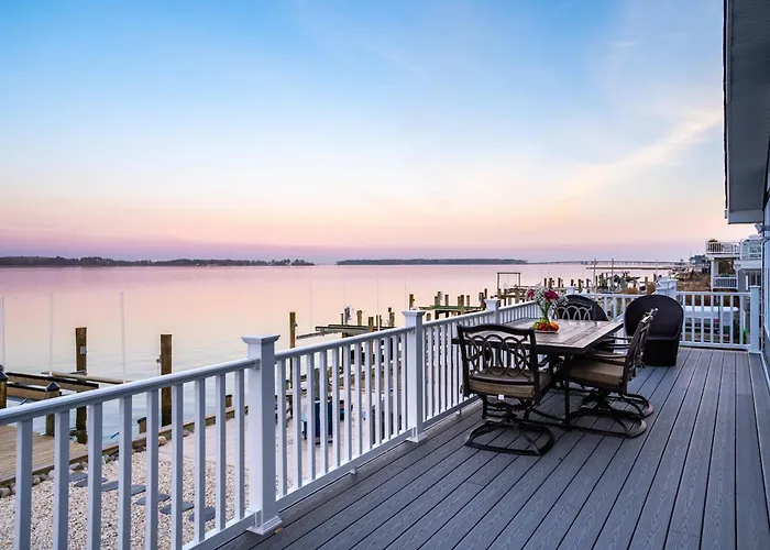 Game Room! Waterfront Group Haven In Ocean Pines